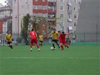 K.Çekmece İdman Yurdu Kâğıthanespora 2-1 mağlup 