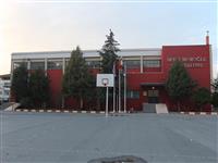 Kadriye Morolu Lisesi Spor Salonu
